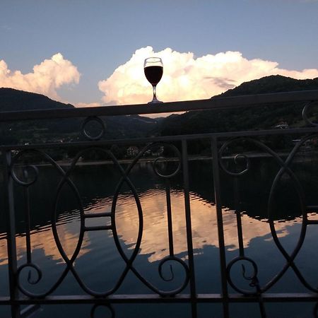 Vila Oaza - Zvornicko Jezero Zvornik Esterno foto