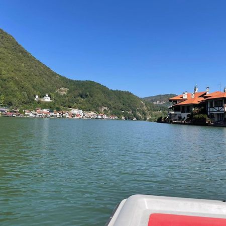 Vila Oaza - Zvornicko Jezero Zvornik Esterno foto